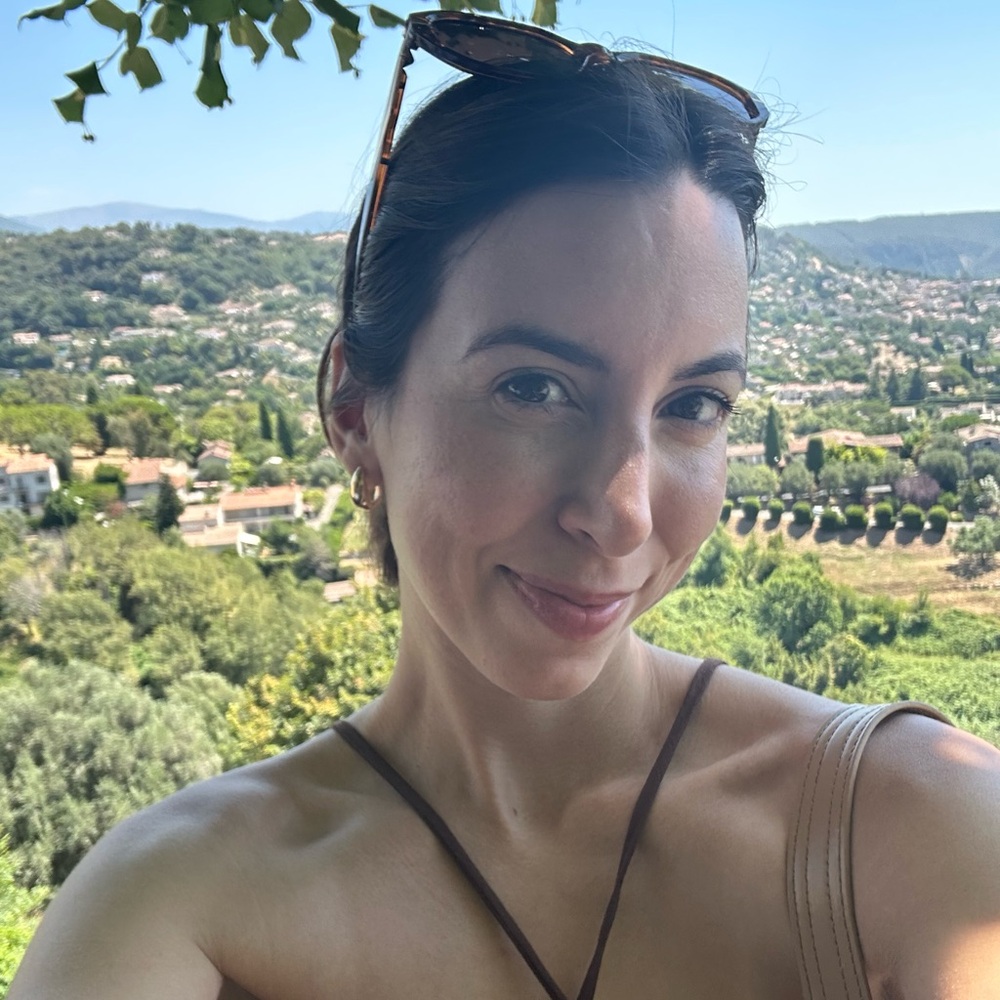 Meet your Posher, Keila